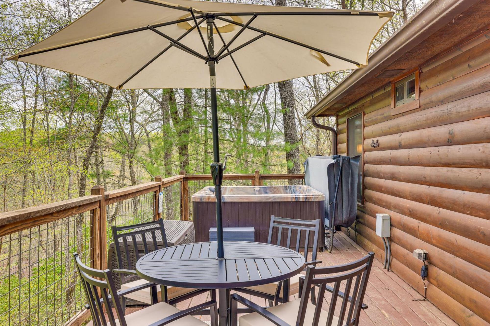 Cozy Cabin In Private Location With Hot Tub And Grill! Villa Blue Ridge Exterior photo