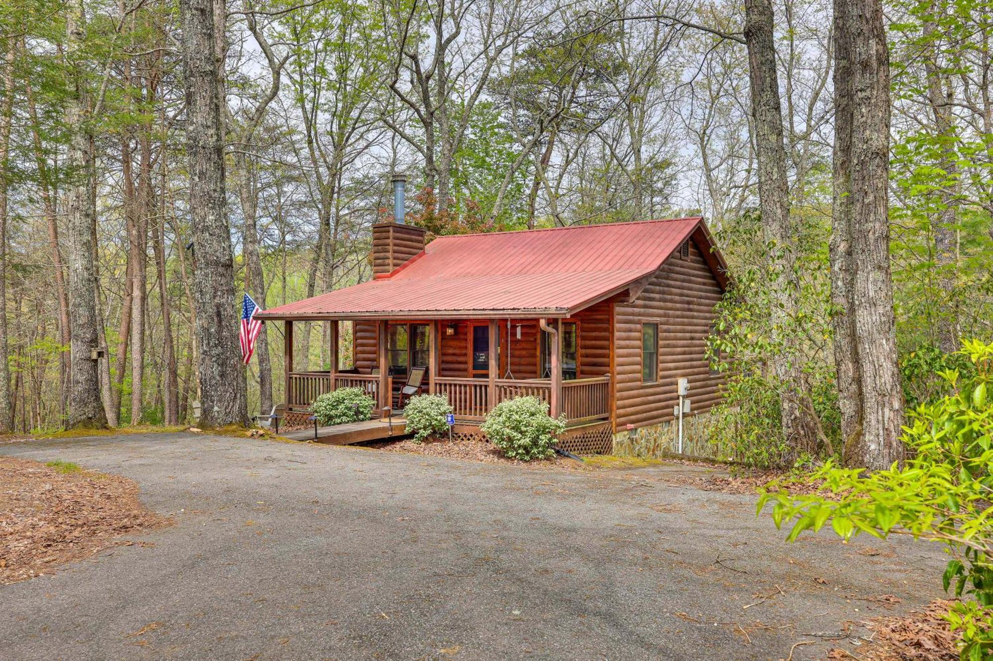 Cozy Cabin In Private Location With Hot Tub And Grill! Villa Blue Ridge Exterior photo