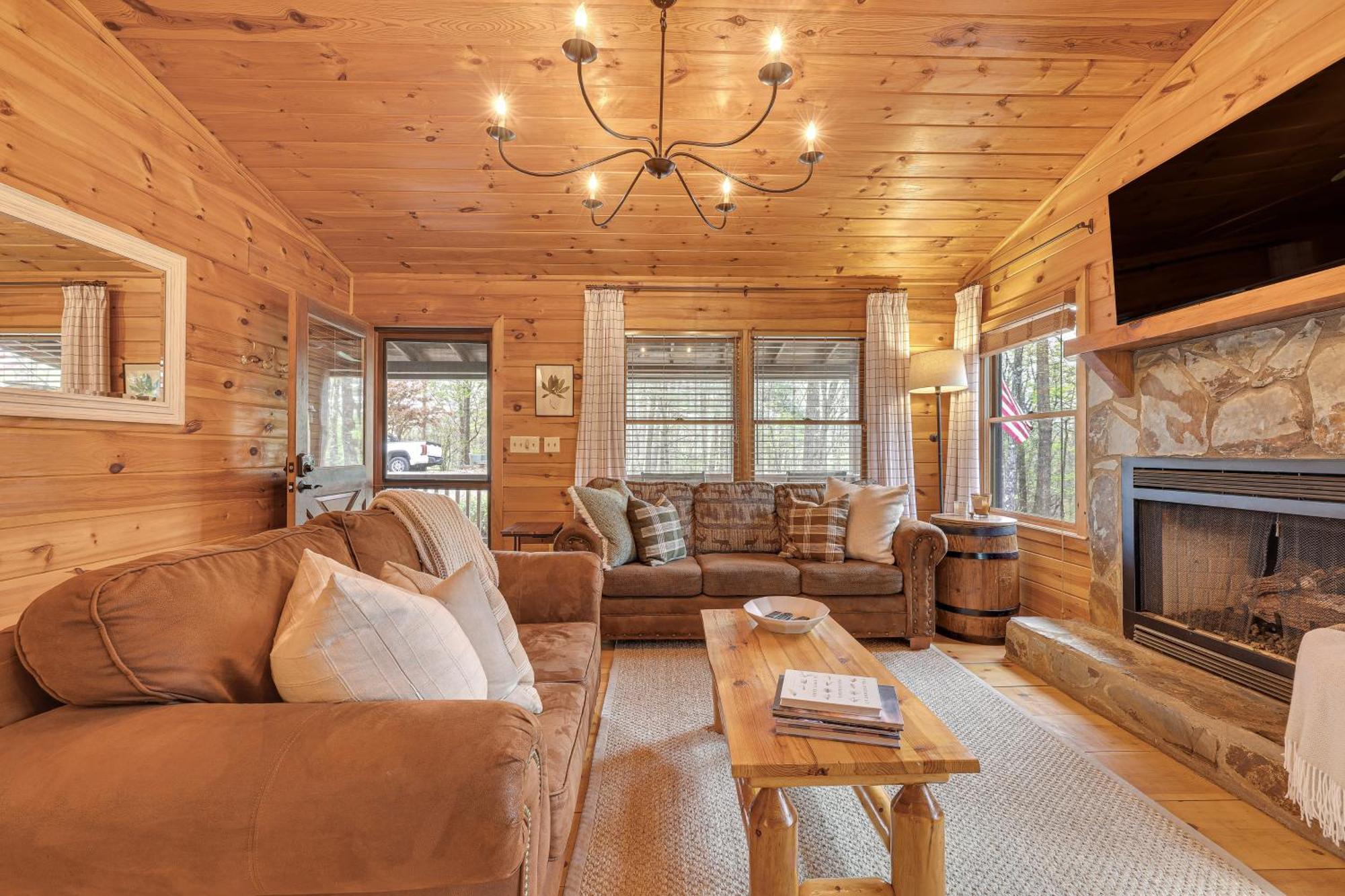 Cozy Cabin In Private Location With Hot Tub And Grill! Villa Blue Ridge Exterior photo